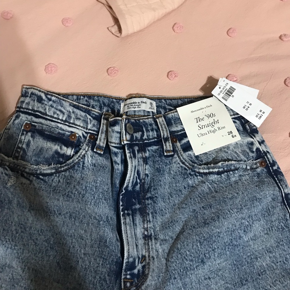 High Rise Straight Leg Jeans